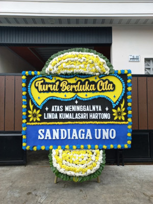 Papan Bunga Duka di Perjuangan